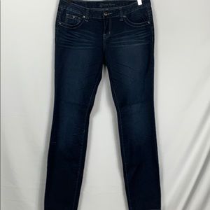 Guess dark washed blue jeans 31